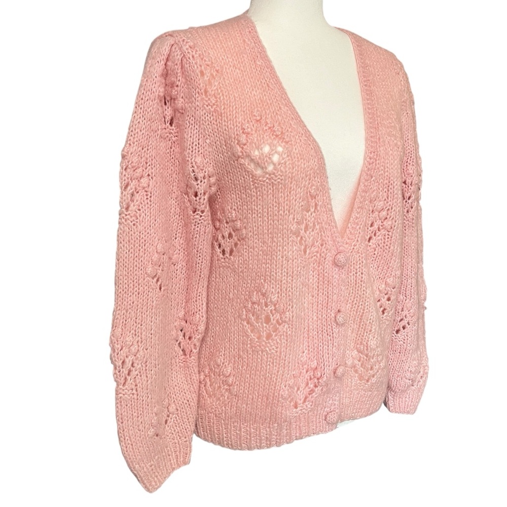 Vintage Chunky Knit Pink Cardigan Acrylic Button Up Leaf Stitch Womens Small - Picture 3 of 6